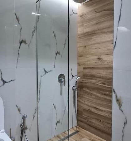 Апартаменты Luxurious Apartament Саранда Экстерьер фото